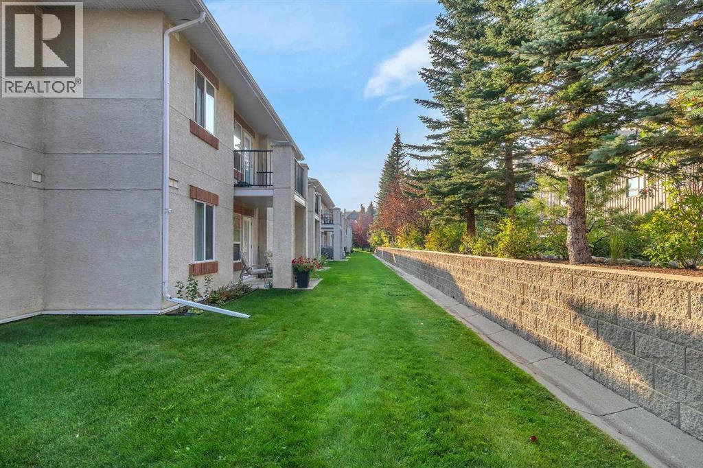 215, 550 Prominence Rise Sw, Calgary, Alberta  T3H 5J1 - Photo 19 - A2257936