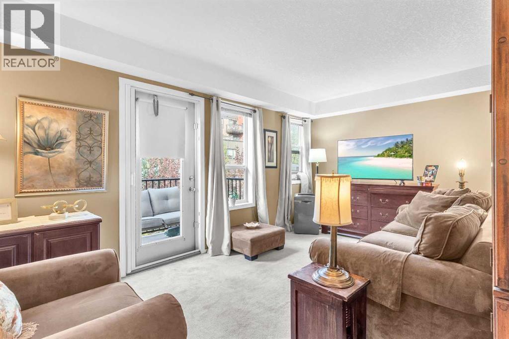 215, 550 Prominence Rise Sw, Calgary, Alberta  T3H 5J1 - Photo 4 - A2257936