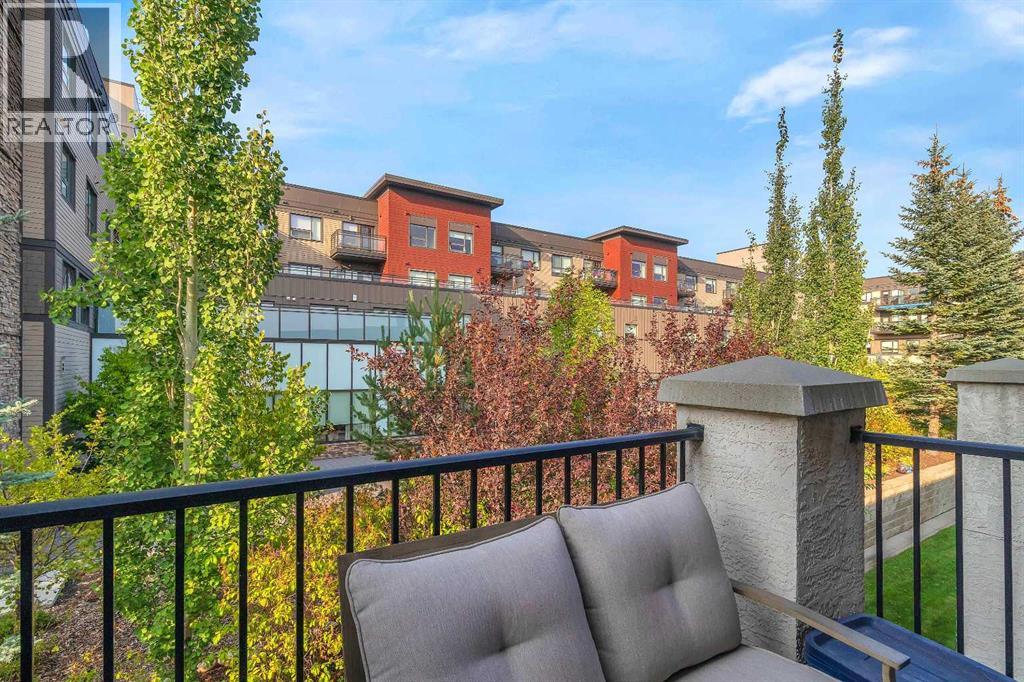 215, 550 Prominence Rise Sw, Calgary, Alberta  T3H 5J1 - Photo 13 - A2257936