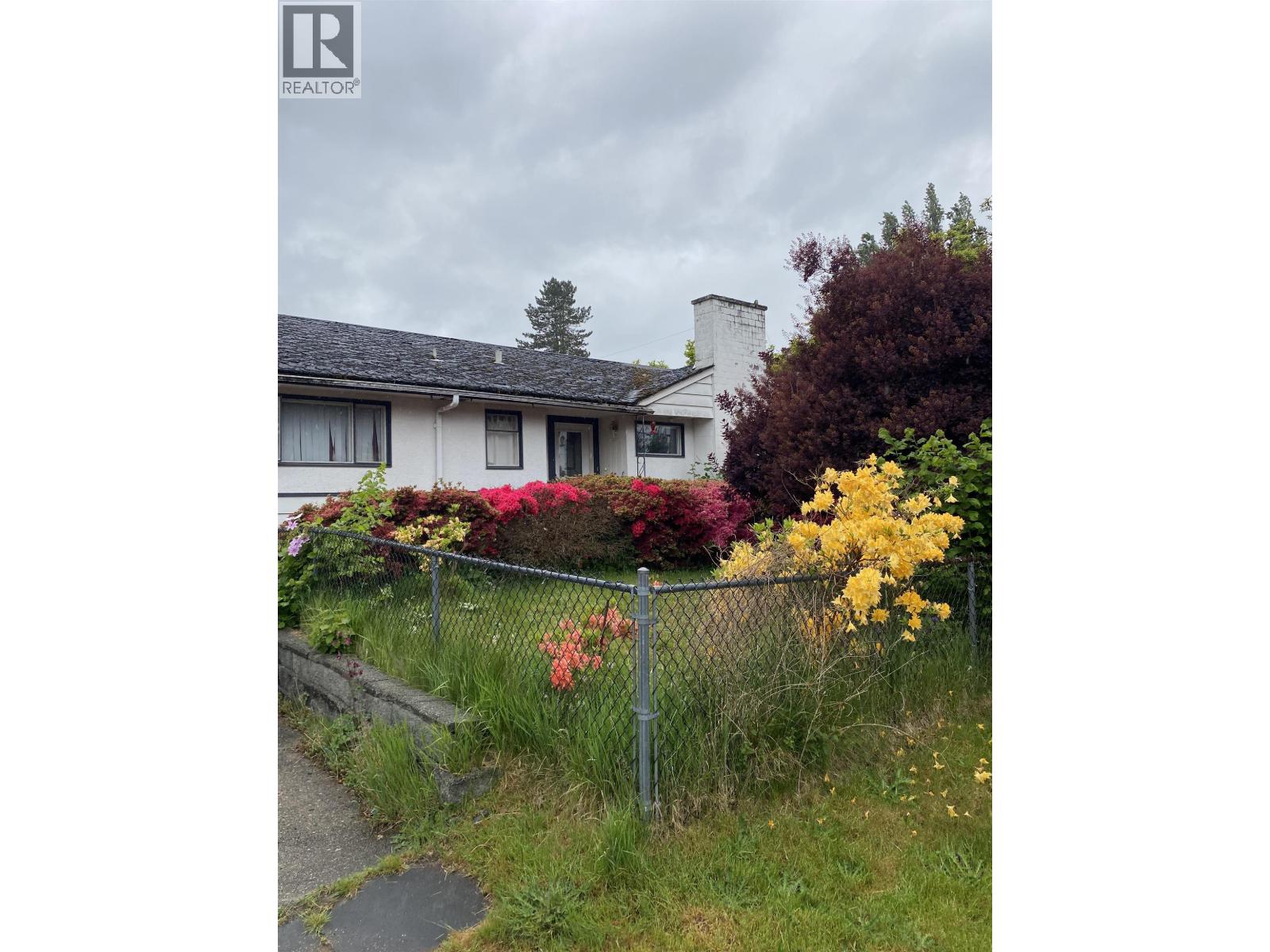 12213 218 Street, Maple Ridge, British Columbia  V2X 5M4 - Photo 2 - R3056443
