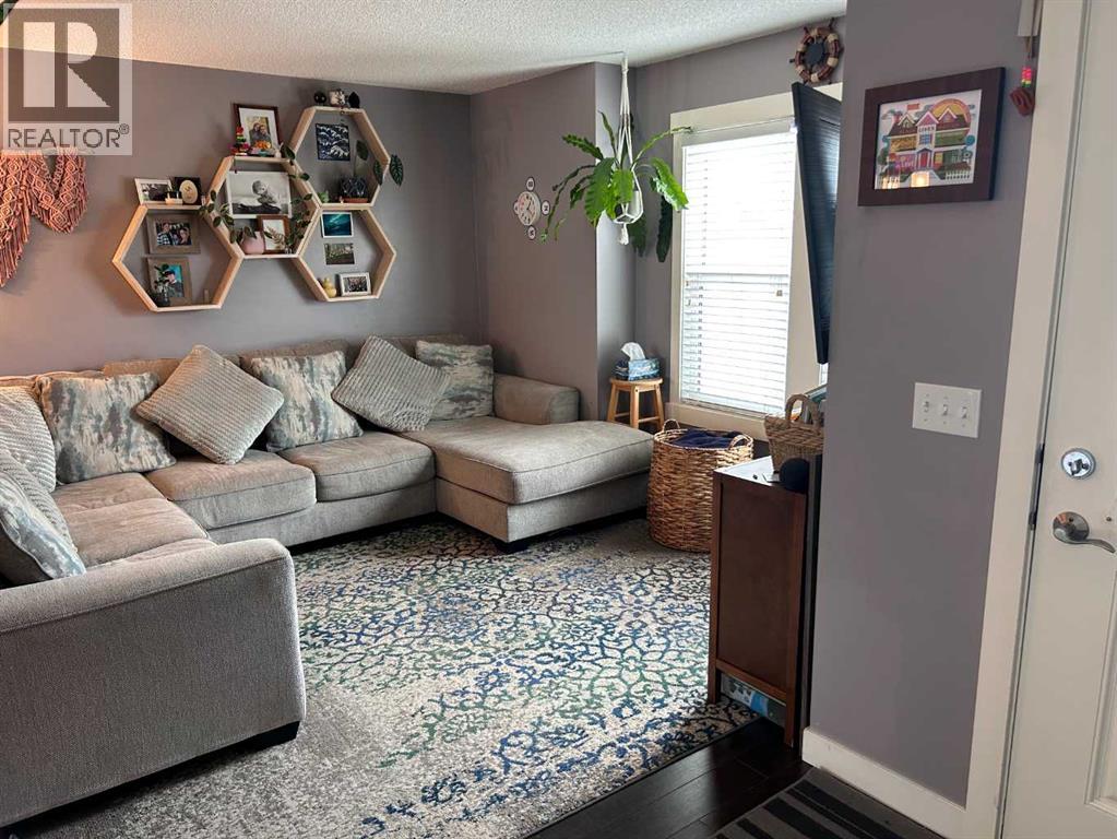 183 Fireside Parkway, Cochrane, Alberta  T4C 0V8 - Photo 6 - A2260540