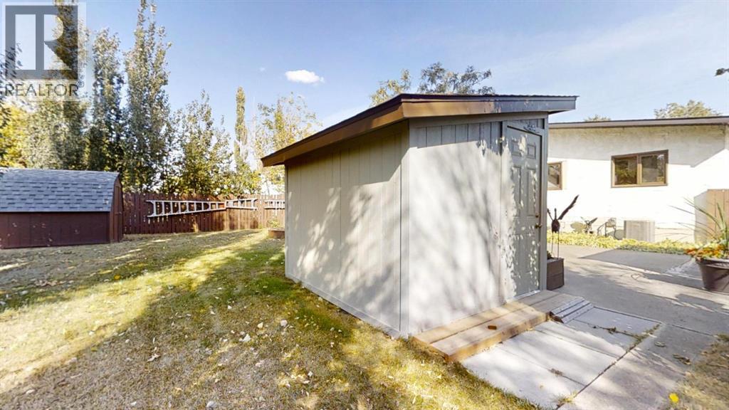 5039 4 Street W, Claresholm, Alberta  T0L 0T0 - Photo 37 - A2261169