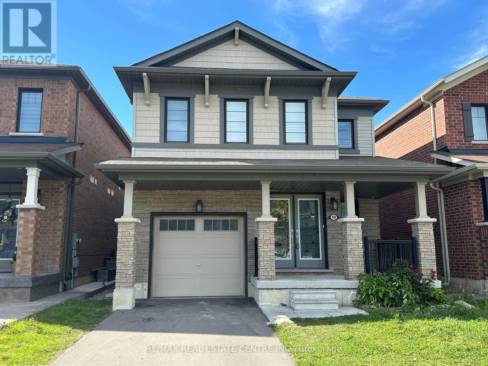 49 QUEENS MARY DRIVE S, Hamilton, Ontario