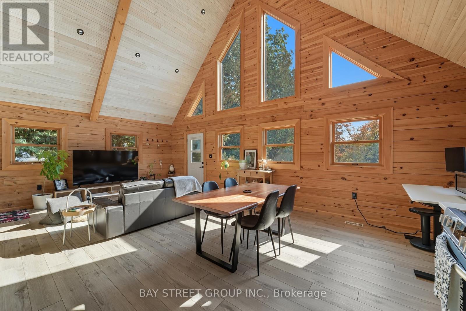 50 River Bend Drive, Kawartha Lakes, Ontario  K0M 1C0 - Photo 17 - X12450716