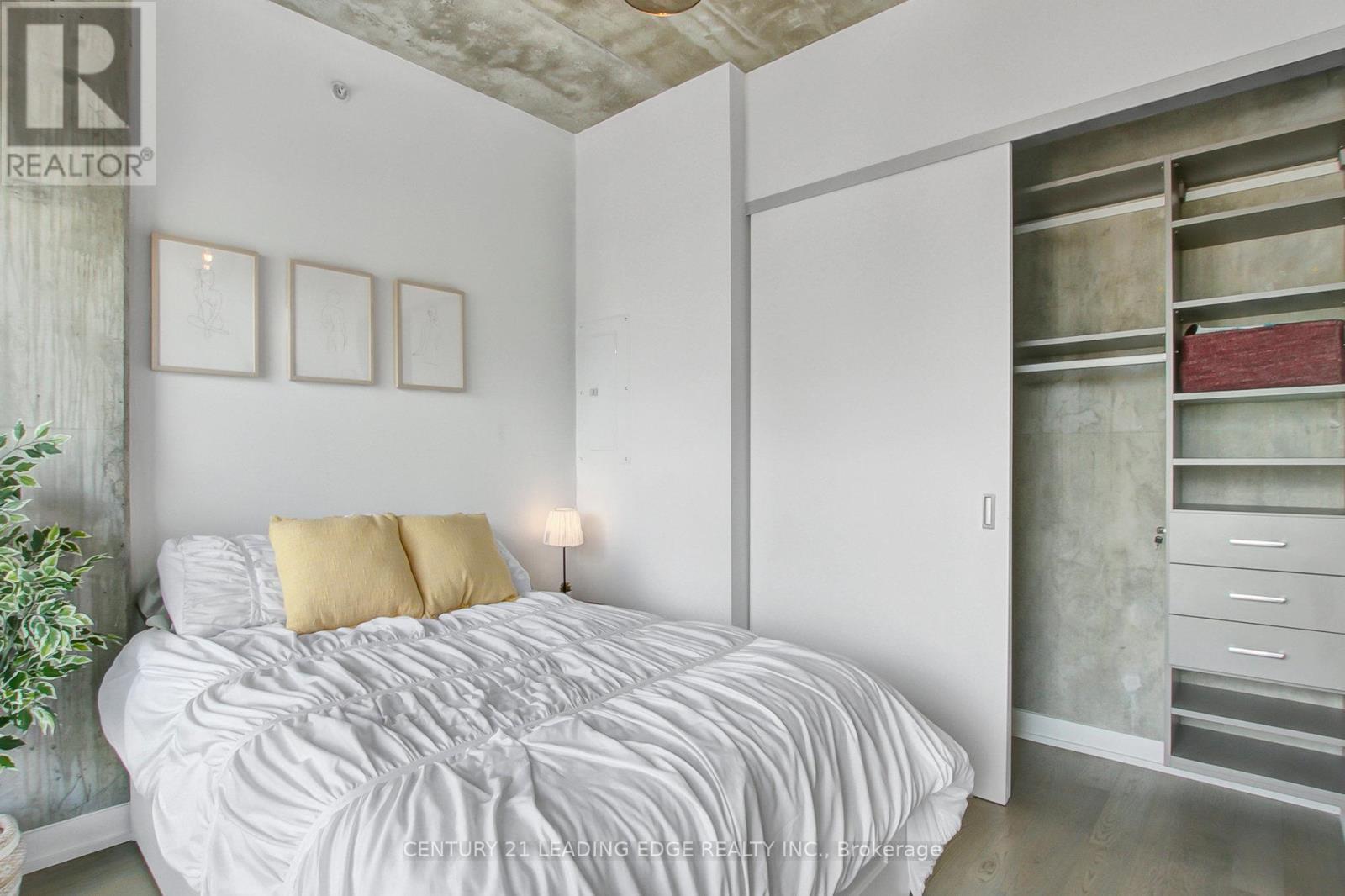 908 - 39 Brant Street, Toronto, Ontario  M5V 1S7 - Photo 20 - C12450749