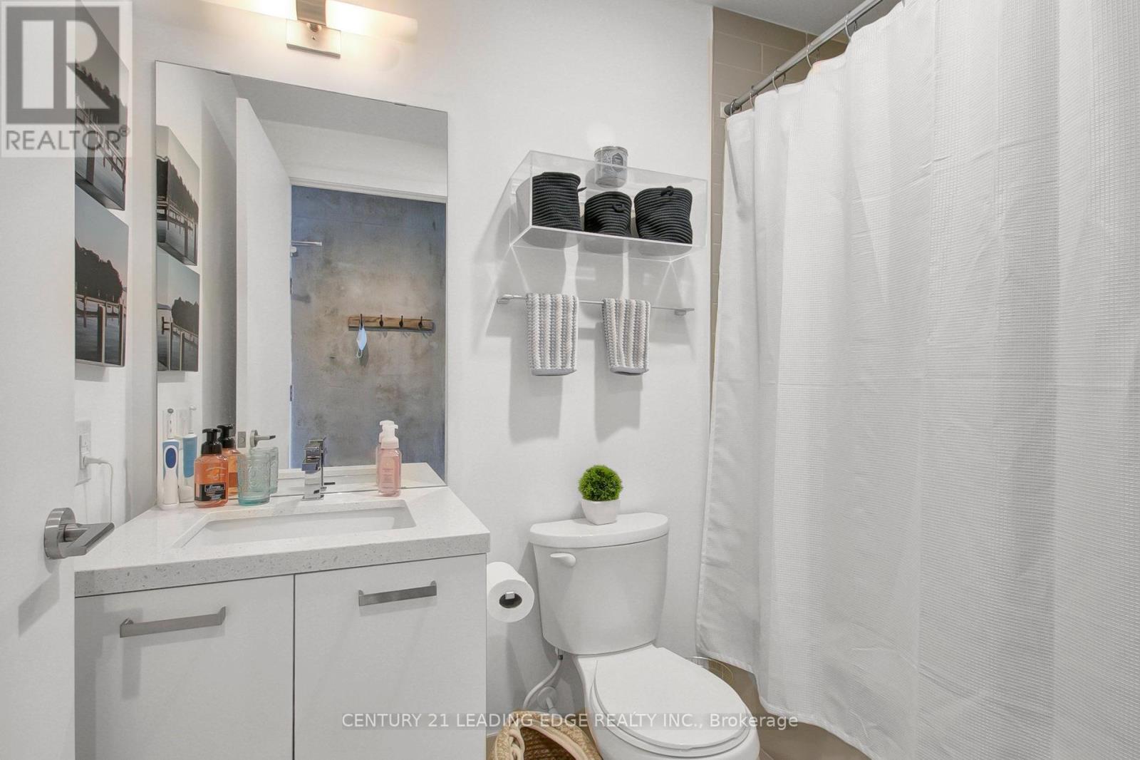 908 - 39 Brant Street, Toronto, Ontario  M5V 1S7 - Photo 25 - C12450749