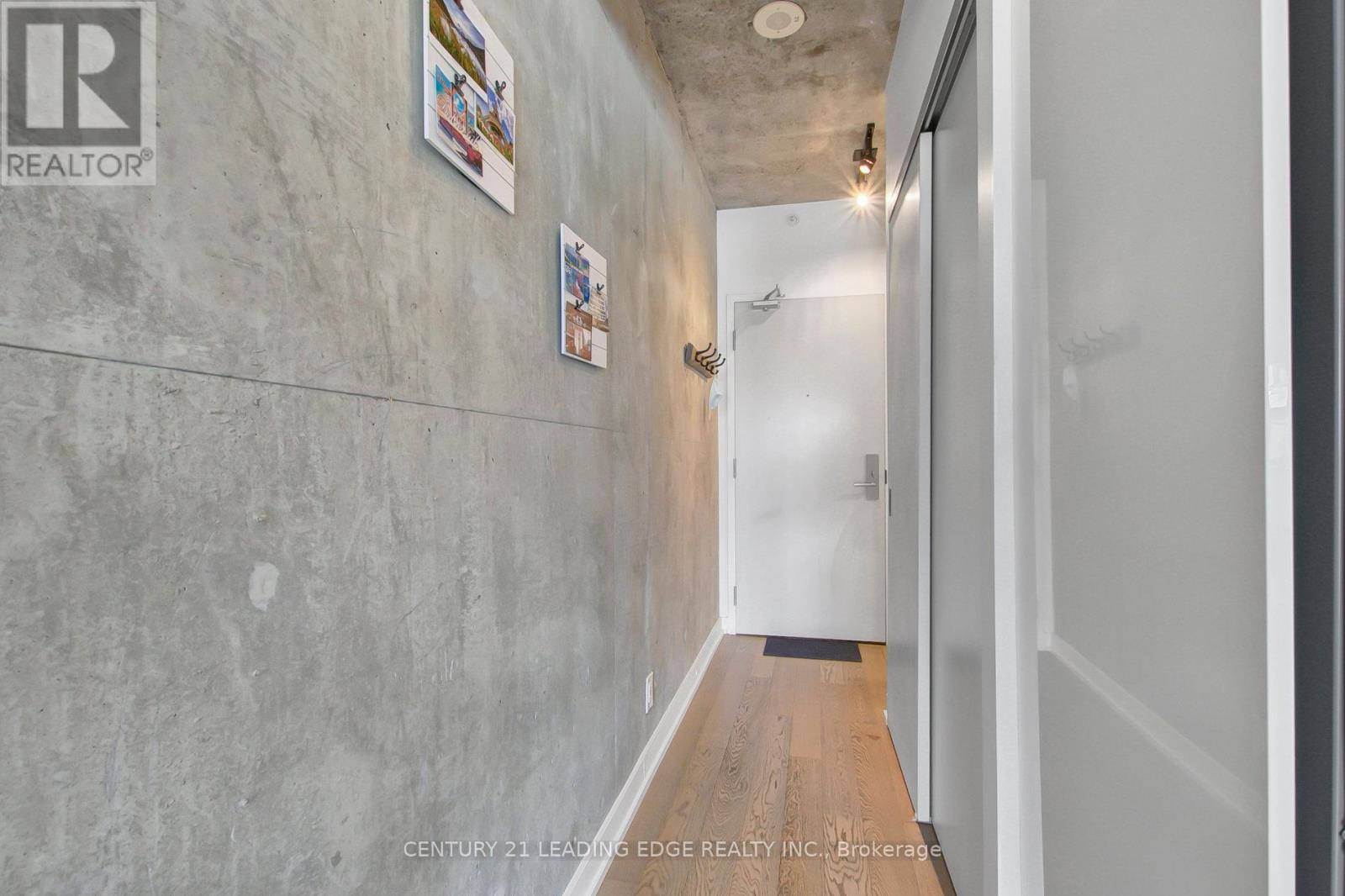 908 - 39 Brant Street, Toronto, Ontario  M5V 1S7 - Photo 4 - C12450749