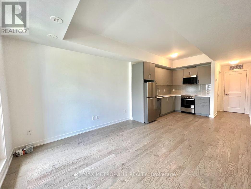 3 - 8 Marquette Avenue, Toronto, Ontario  M6A 0E1 - Photo 3 - C12450751