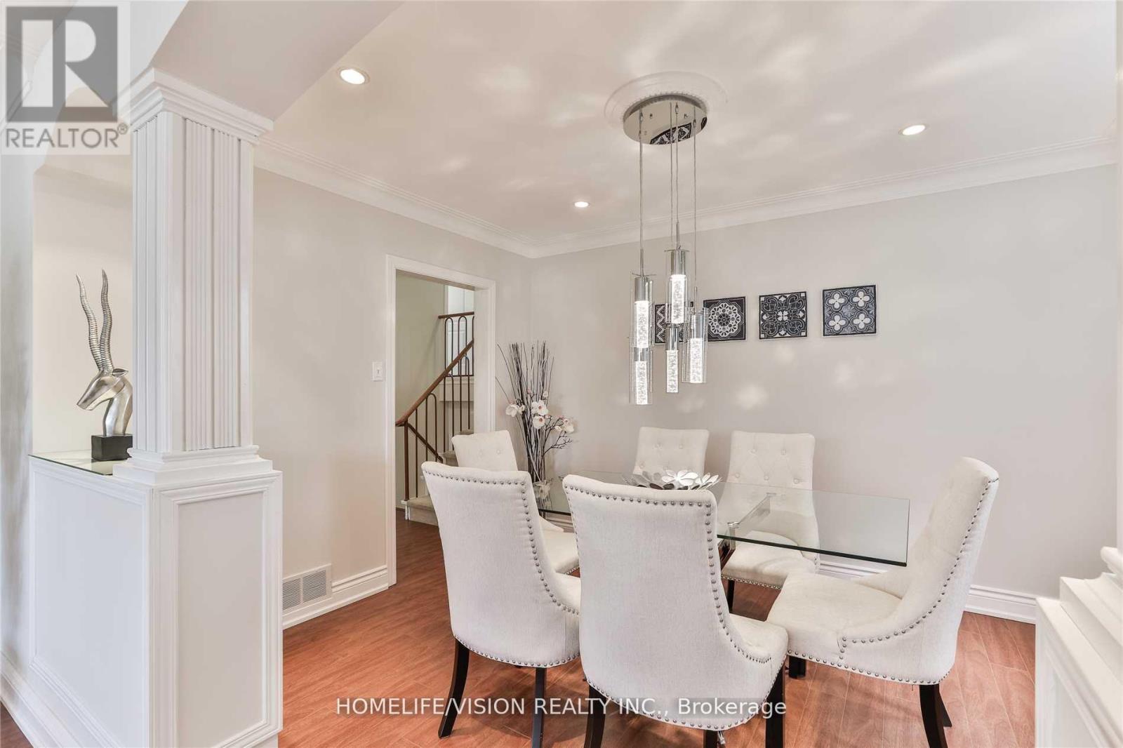 111 Bannatyne Drive, Toronto, Ontario  M2L 2P5 - Photo 13 - C12450777