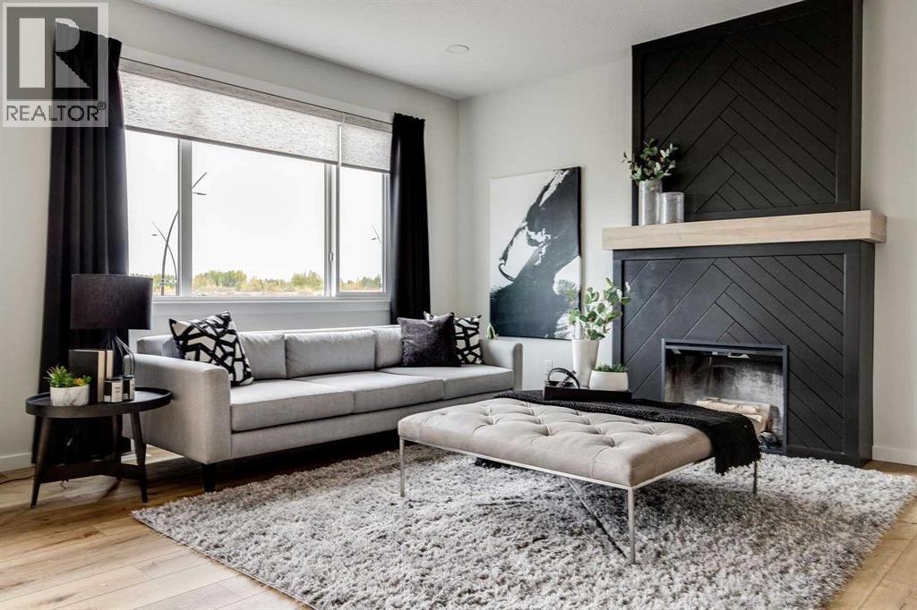 52 Creekside Path Sw, Calgary, Alberta  T2X 5W1 - Photo 6 - A2249111
