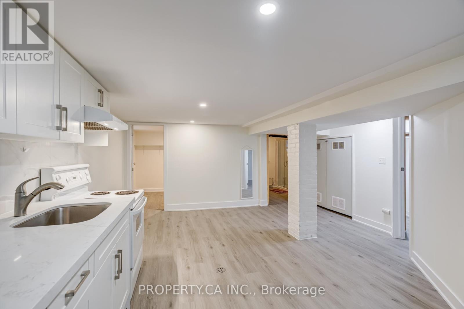 Bsmnt - 127 Beatrice Street, Toronto, Ontario  M6J 2T2 - Photo 10 - C12450536