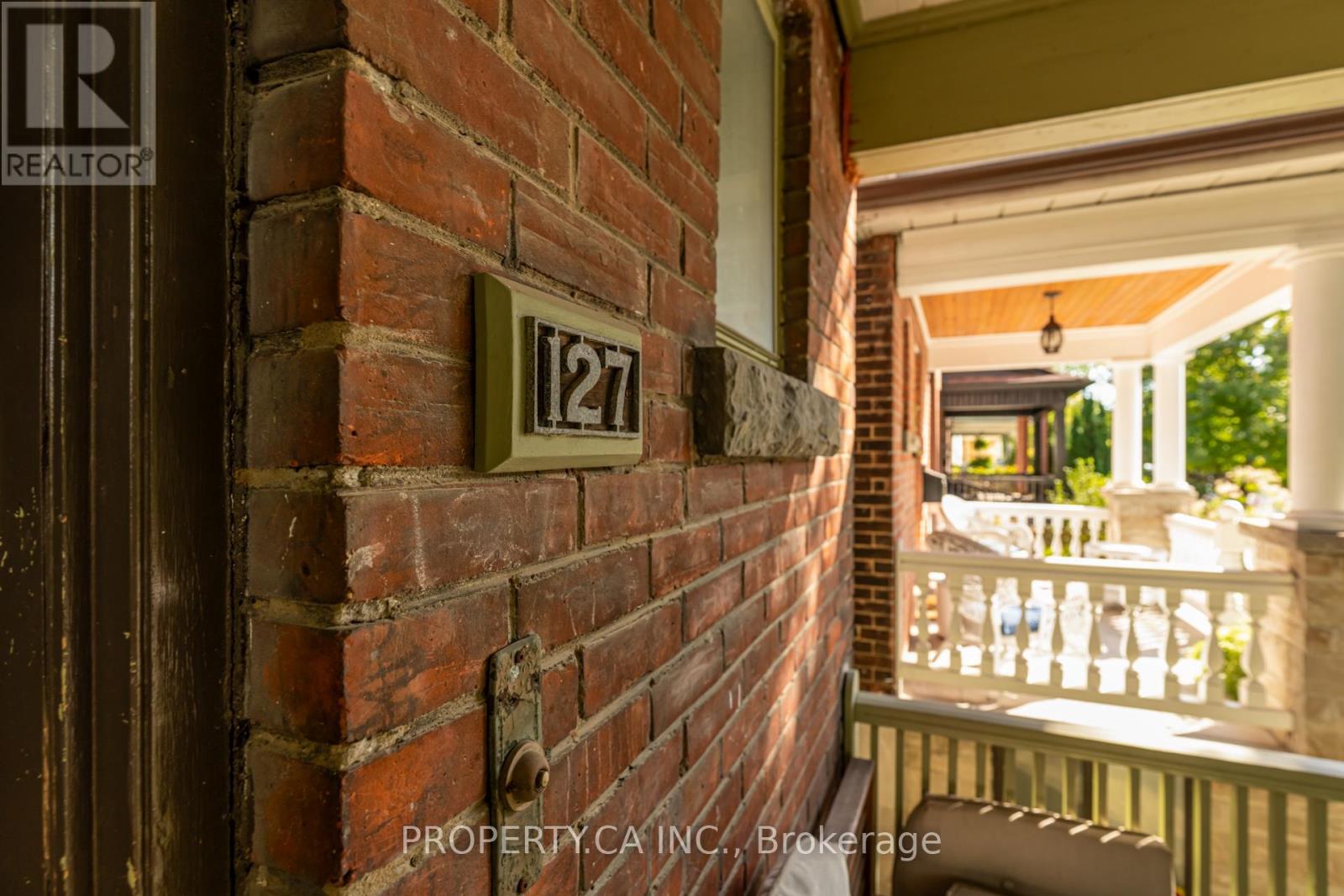 Bsmnt - 127 Beatrice Street, Toronto, Ontario  M6J 2T2 - Photo 2 - C12450536