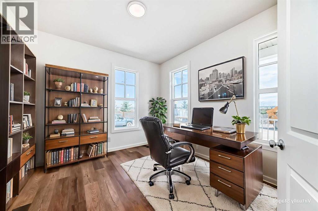 12 Starling Place Nw, Calgary, Alberta  T3P 2V7 - Photo 3 - A2254739