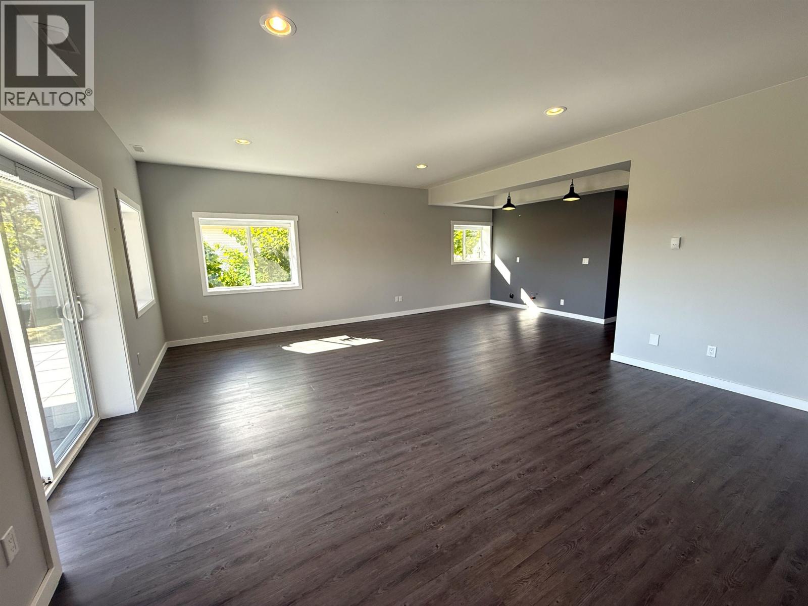 5072 Block Drive, 108 Mile Ranch, British Columbia  V0K 2Z0 - Photo 34 - R3052159