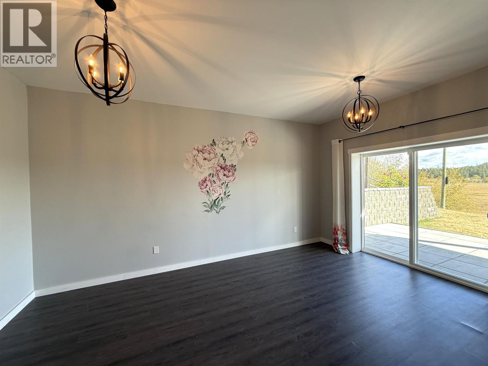 5072 Block Drive, 108 Mile Ranch, British Columbia  V0K 2Z0 - Photo 36 - R3052159