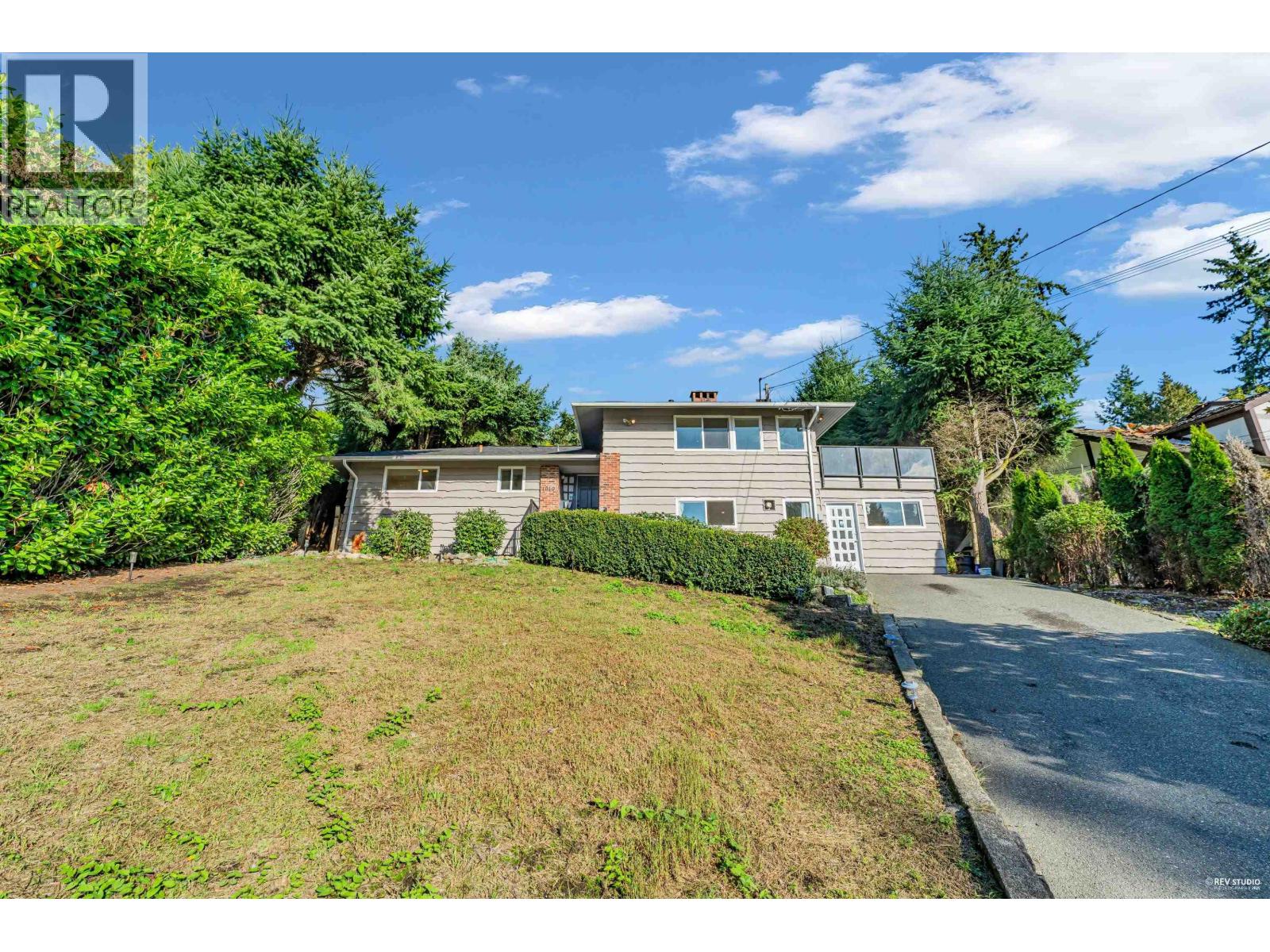 1910 27th Street, West Vancouver, British Columbia  V7V 4L2 - Photo 35 - R3030236