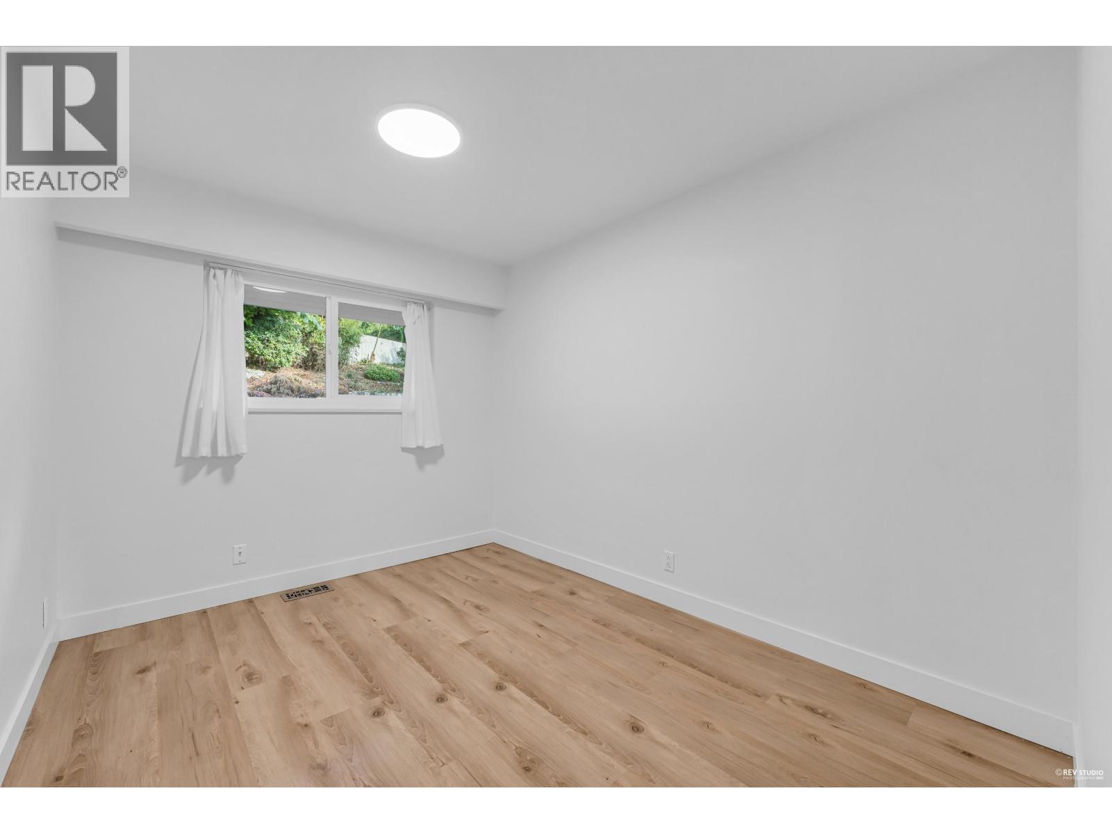 1910 27th Street, West Vancouver, British Columbia  V7V 4L2 - Photo 15 - R3030236