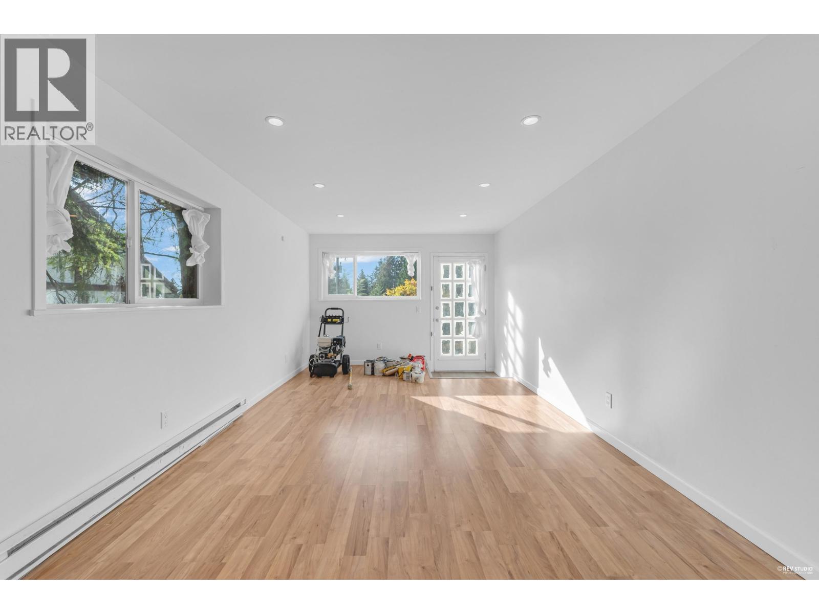 1910 27th Street, West Vancouver, British Columbia  V7V 4L2 - Photo 24 - R3030236