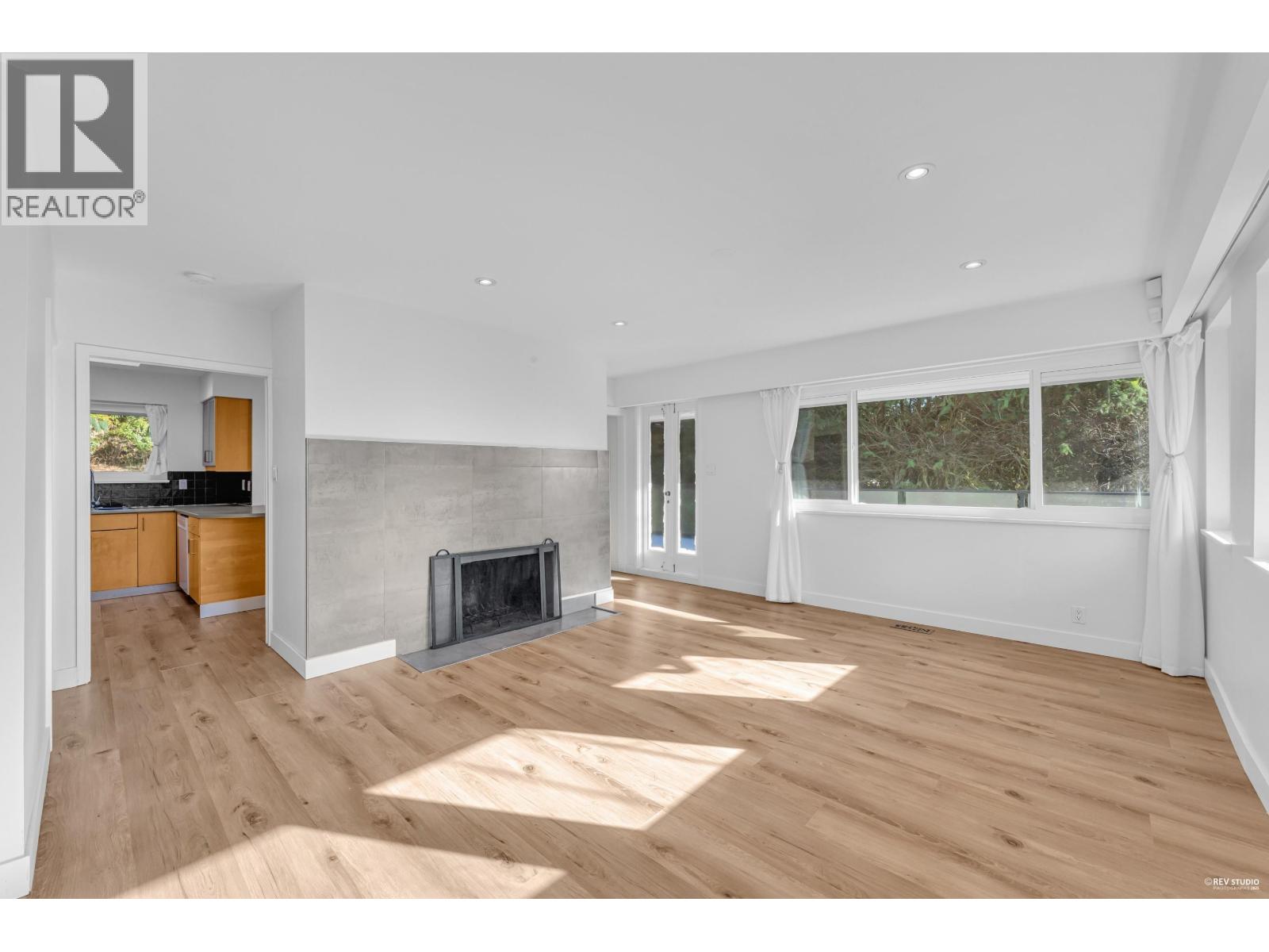 1910 27th Street, West Vancouver, British Columbia  V7V 4L2 - Photo 12 - R3030236