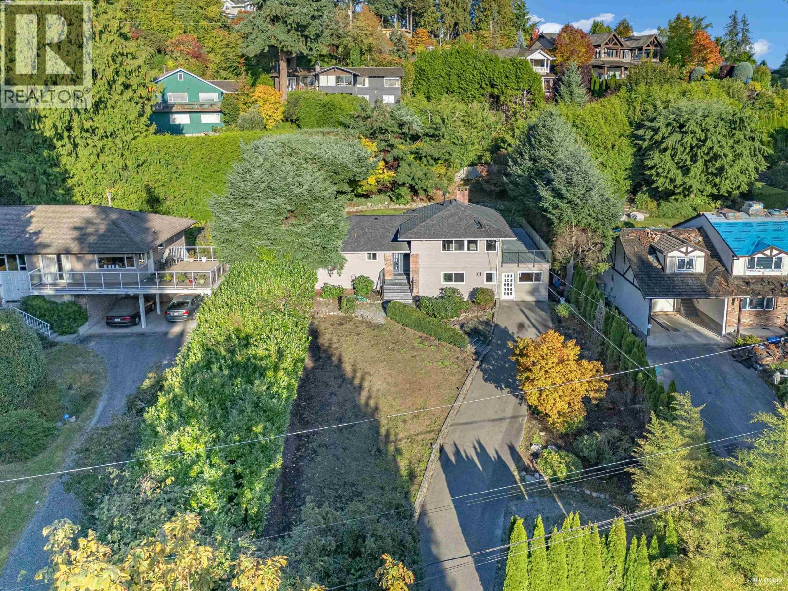1910 27th Street, West Vancouver, British Columbia  V7V 4L2 - Photo 37 - R3030236