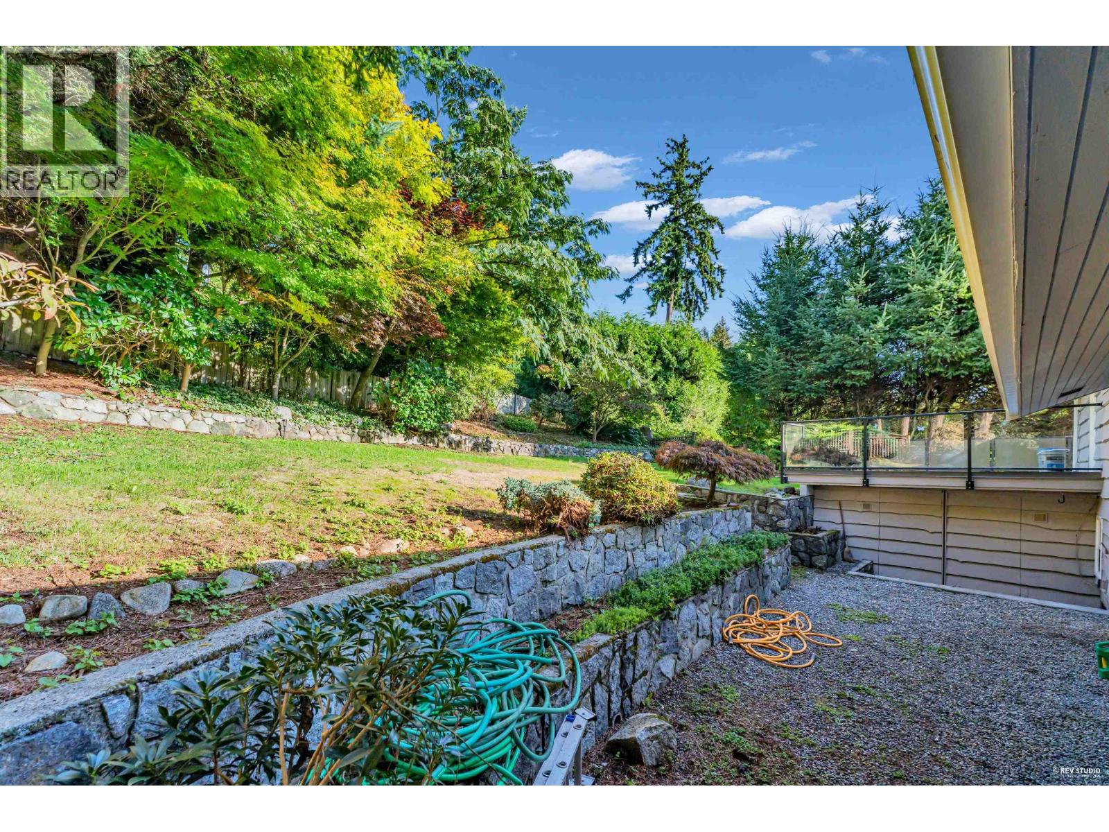 1910 27th Street, West Vancouver, British Columbia  V7V 4L2 - Photo 34 - R3030236