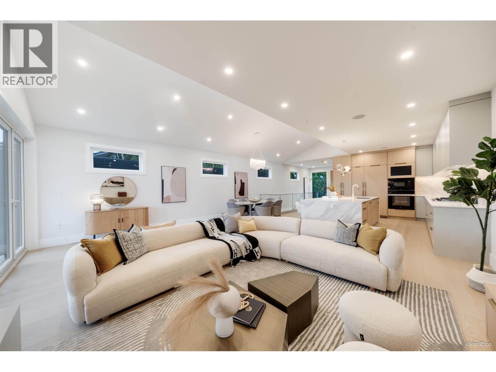971 Adderley Street, North Vancouver, British Columbia  V7L 1T2 - Photo 14 - R3056418