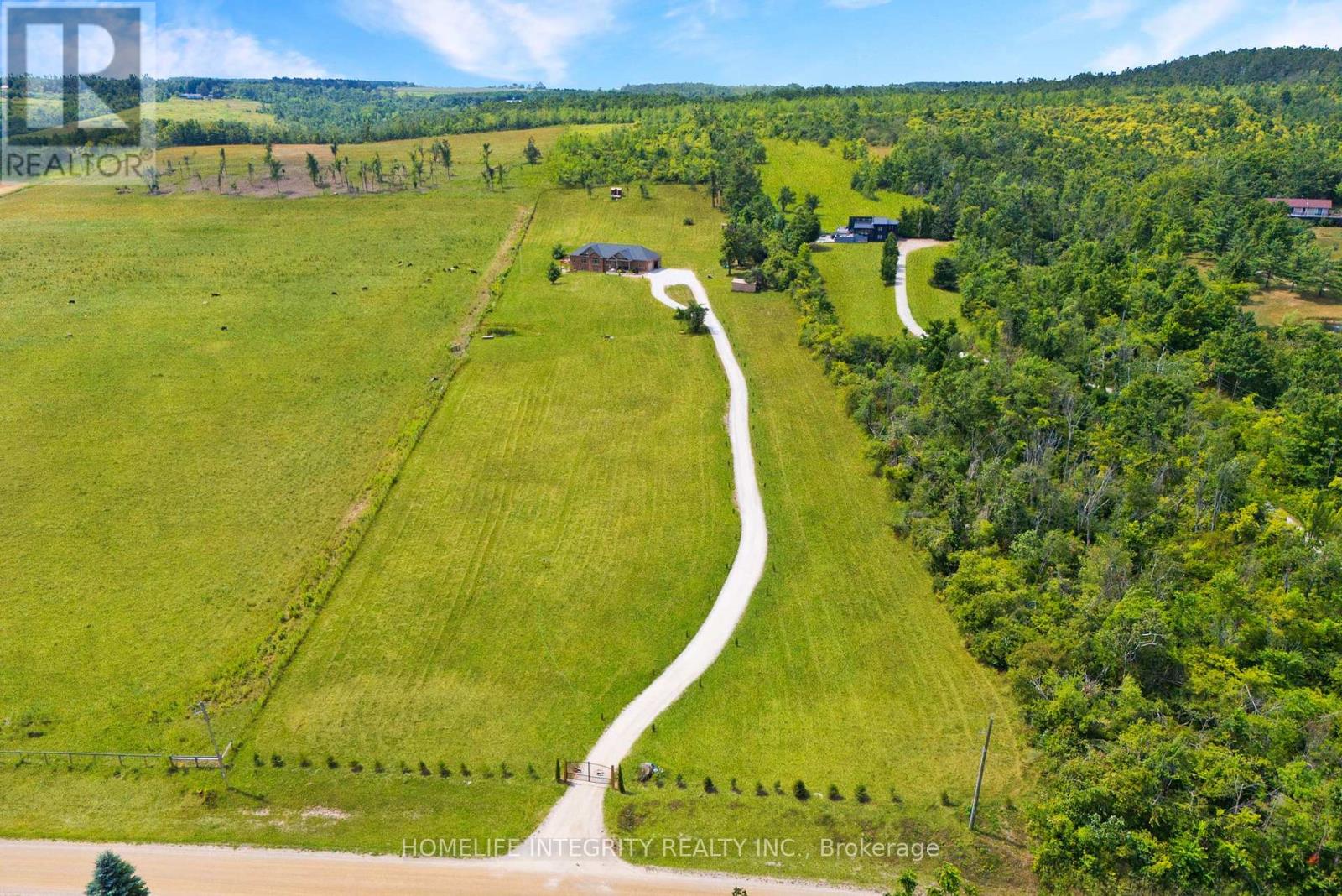 838722 4th Line E, Mulmur, Ontario  L9V 0J7 - Photo 10 - S12404604