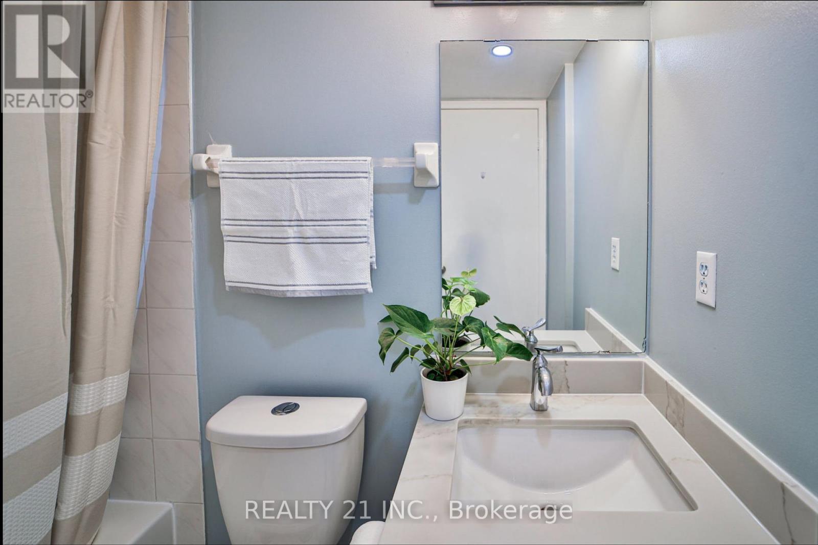 1036 - 75 Weldrick Road E, Richmond Hill, Ontario  L4C 0H9 - Photo 25 - N12450738