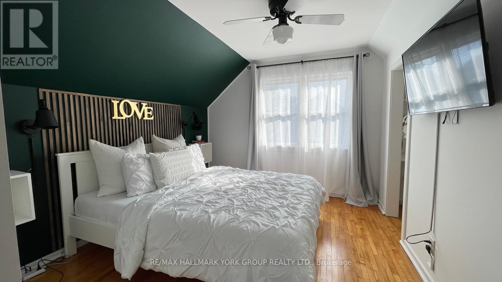102 Gunn Street, Barrie, Ontario  L4M 2H5 - Photo 12 - S12450778