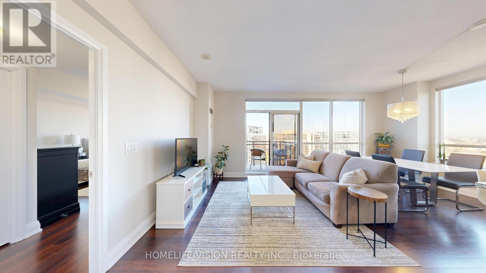 1504 - 1060 Sheppard Avenue W, Toronto, Ontario  M3J 0G7 - Photo 4 - W12450726