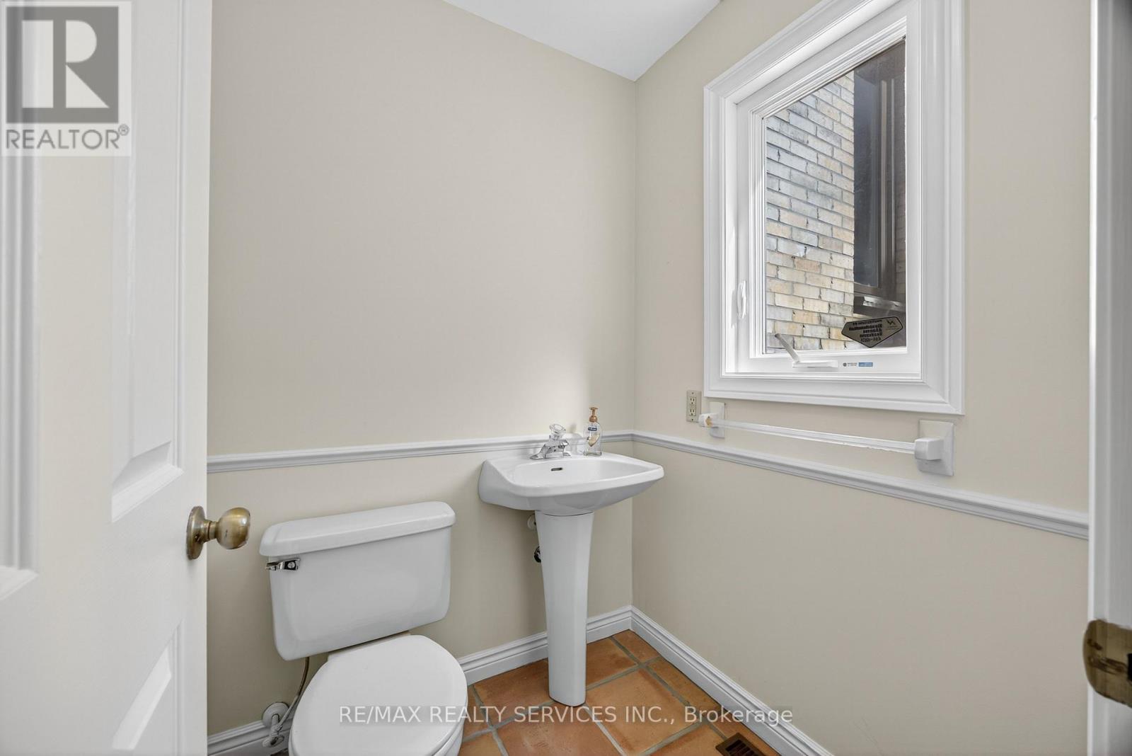 43 Mccort Drive, Caledon, Ontario  L7K 0B4 - Photo 21 - W12450728