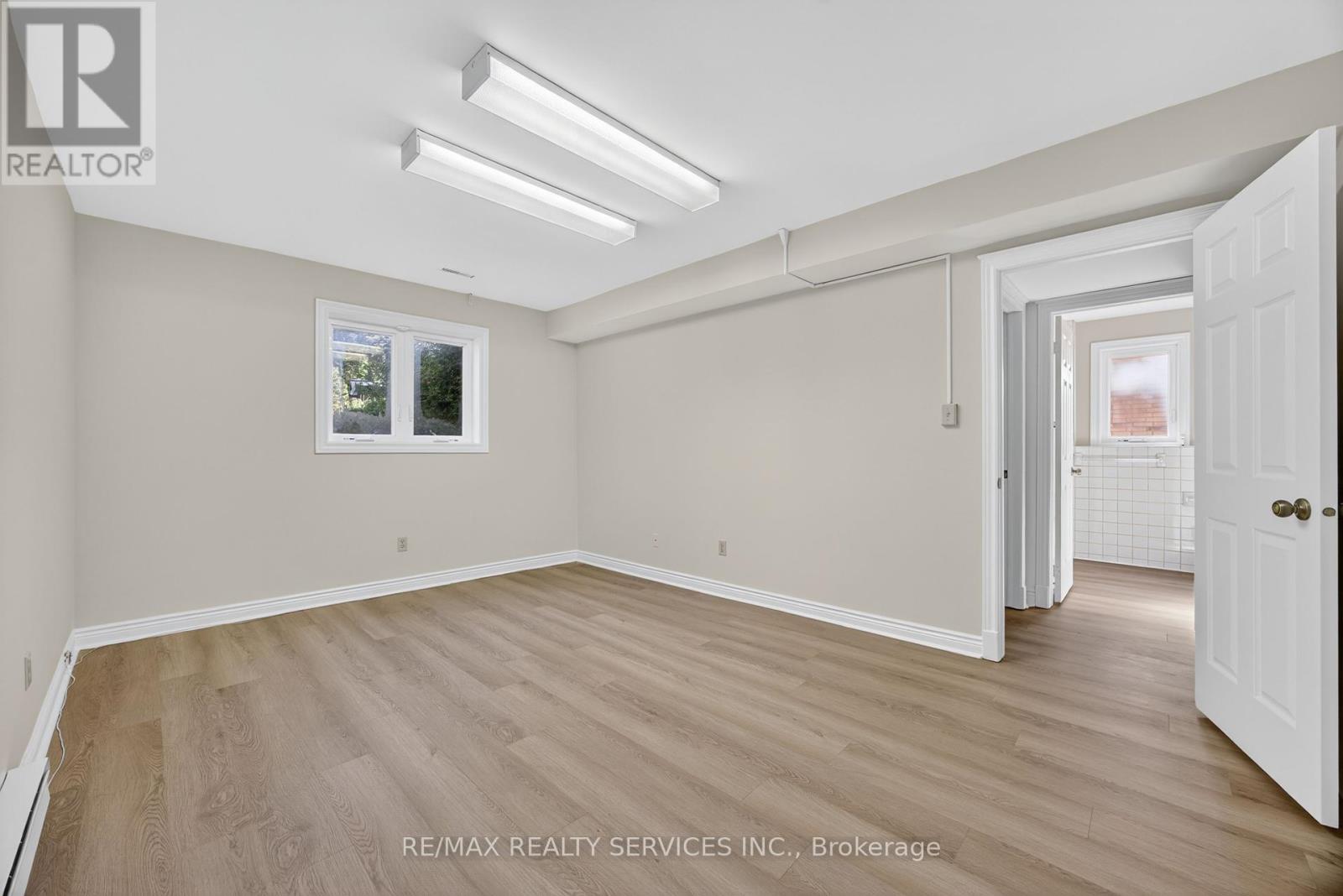 43 Mccort Drive, Caledon, Ontario  L7K 0B4 - Photo 30 - W12450728