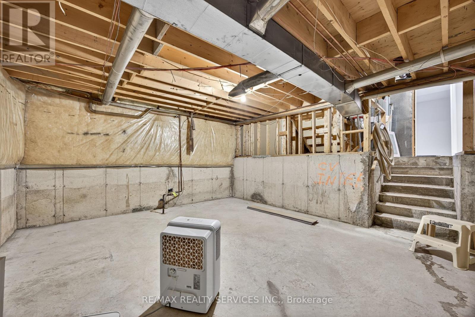 43 Mccort Drive, Caledon, Ontario  L7K 0B4 - Photo 35 - W12450728