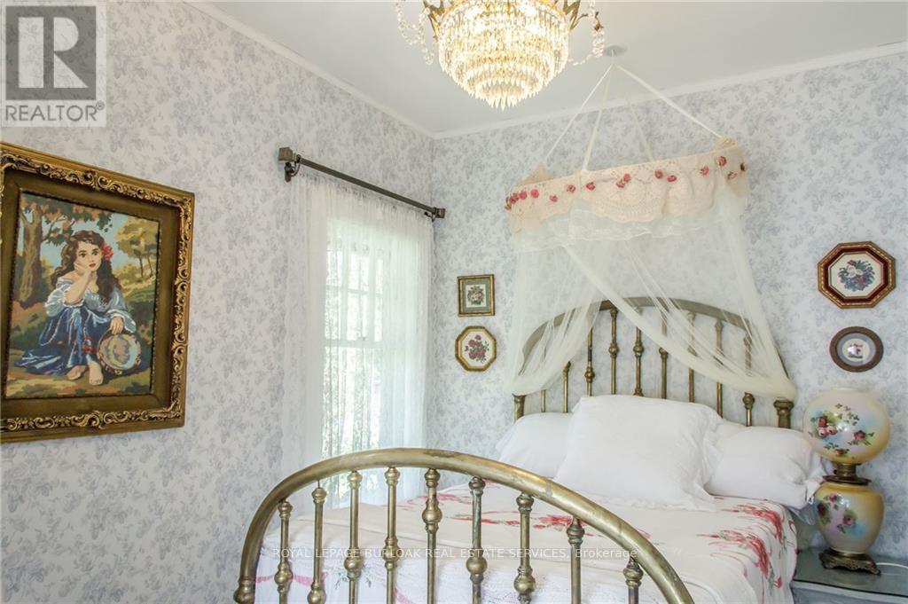 227 Green Street, Burlington, Ontario  L7R 0B1 - Photo 22 - W12450733