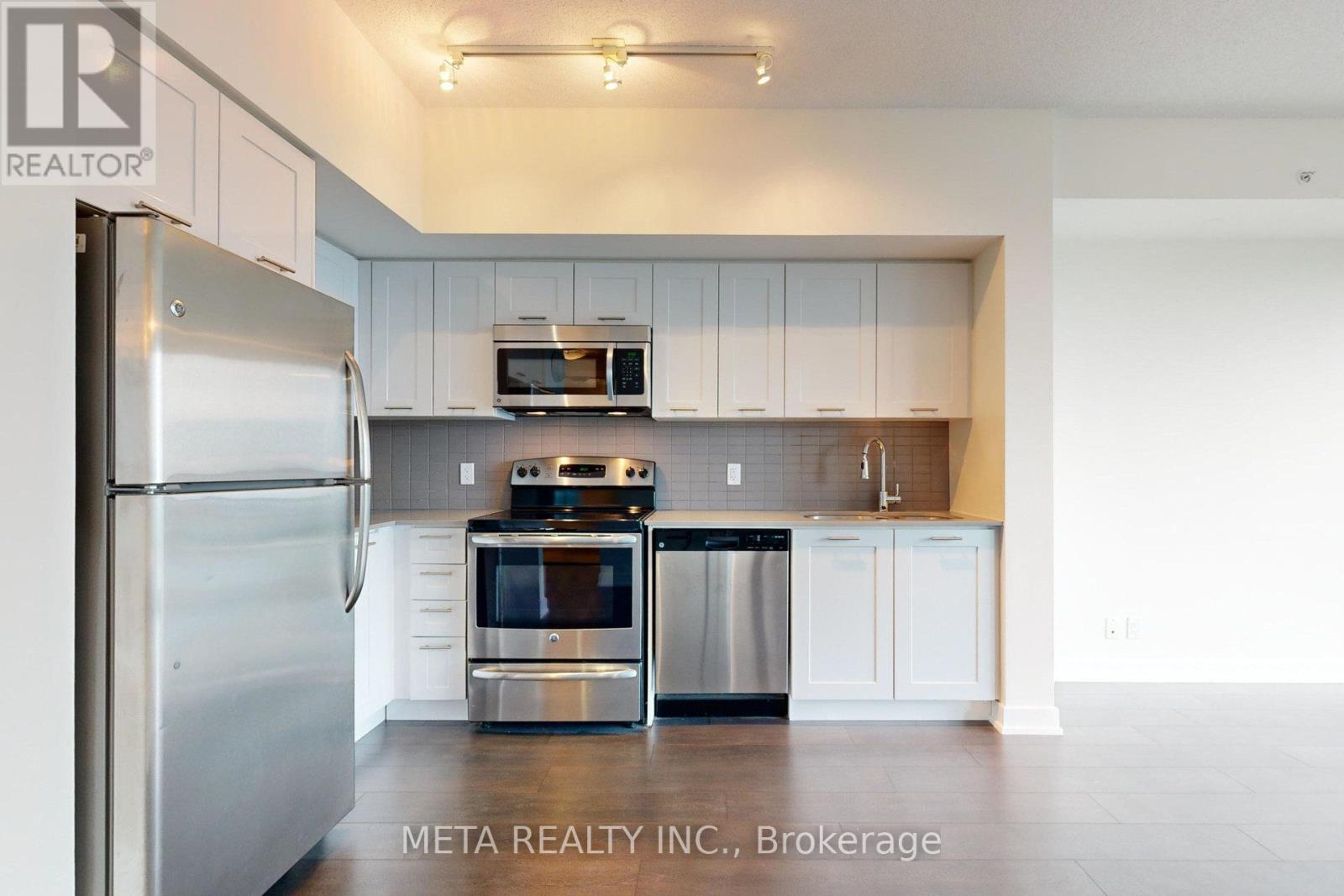 3605 - 2212 Lake Shore Boulevard W, Toronto, Ontario  M8V 0C2 - Photo 6 - W12450734