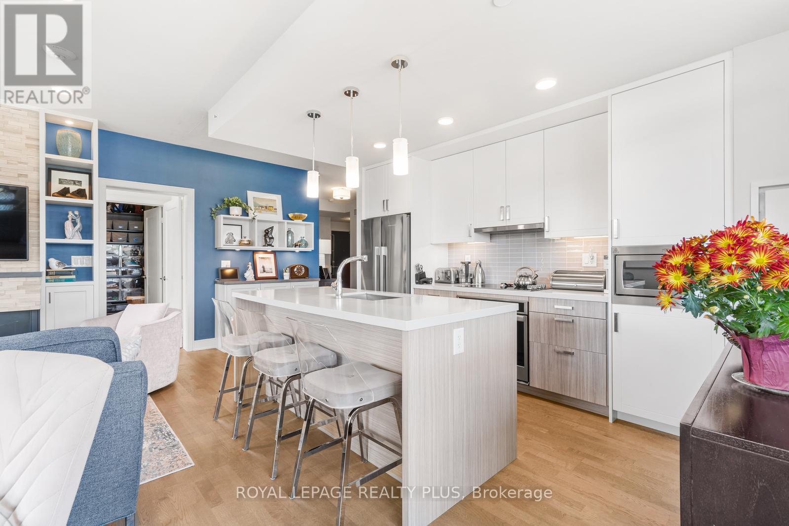 327 - 1575 Lakeshore Road W, Mississauga, Ontario  L5J 0B1 - Photo 15 - W12450740