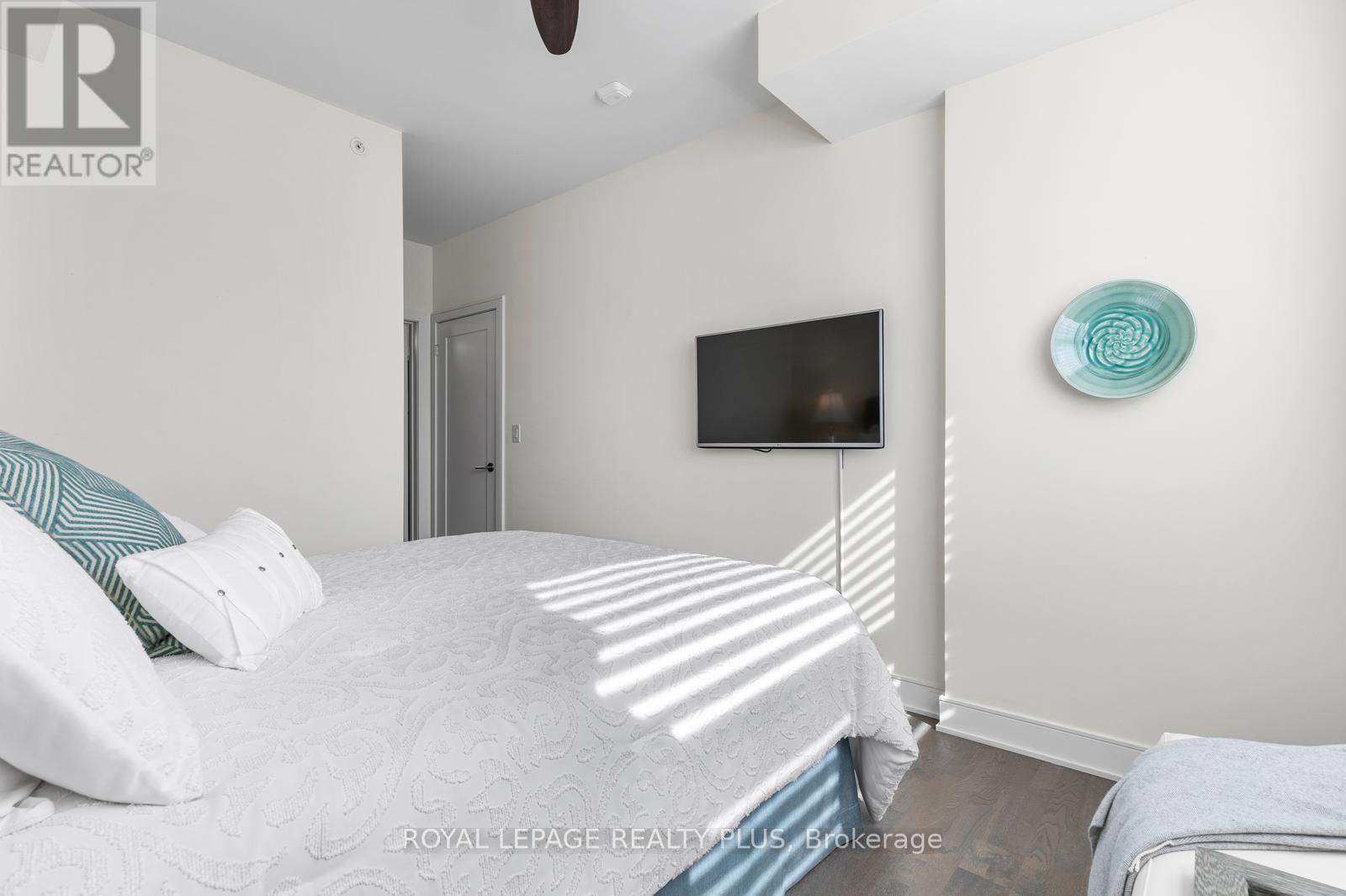 327 - 1575 Lakeshore Road W, Mississauga, Ontario  L5J 0B1 - Photo 25 - W12450740