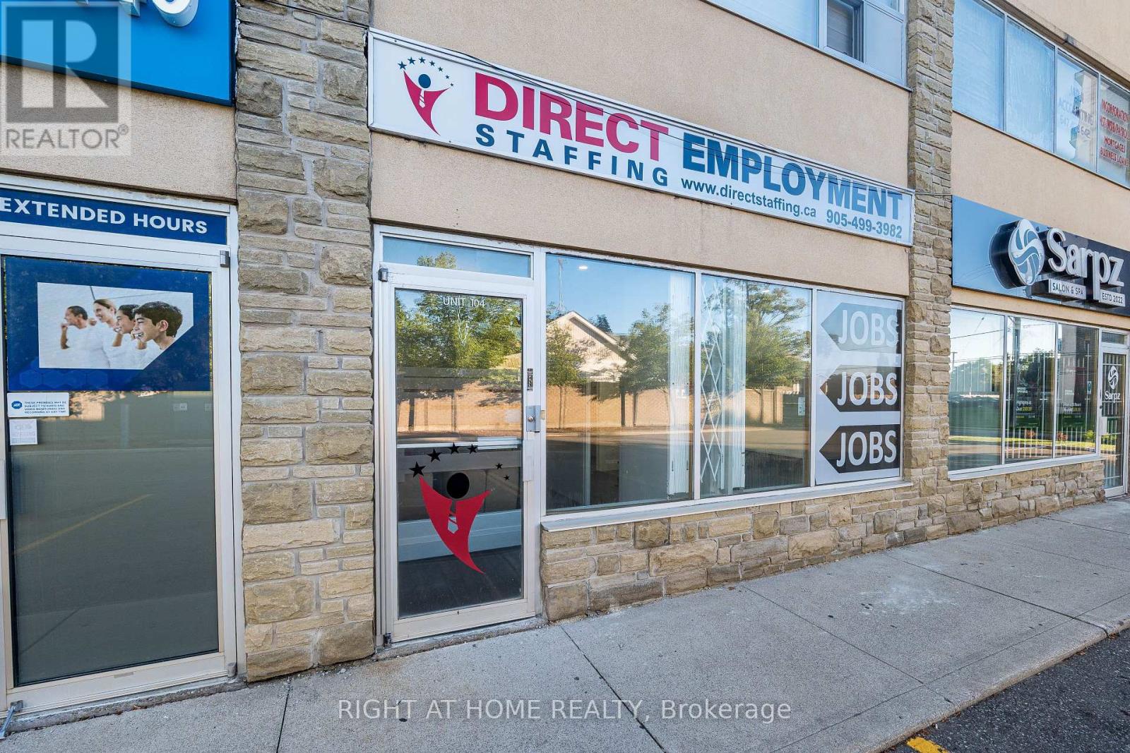 104 - 49 Hillcrest Avenue, Brampton, Ontario  L6W 4V4 - Photo 13 - W12450750