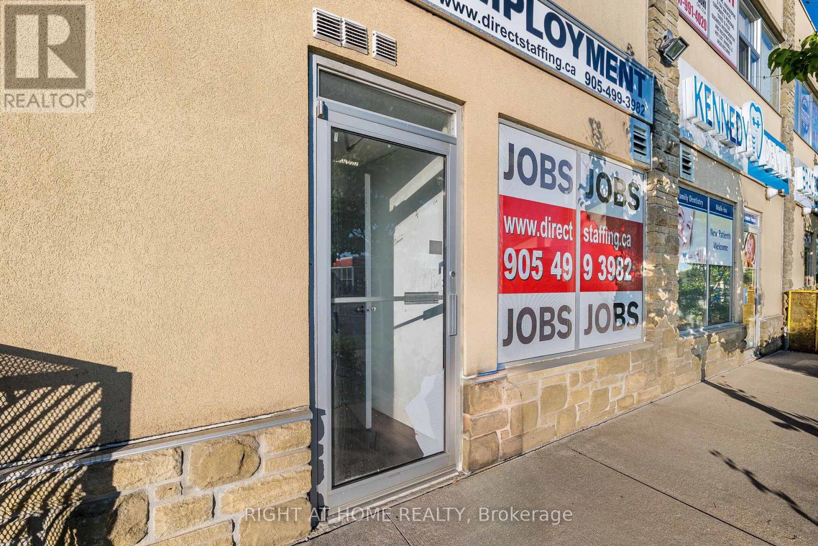 104 - 49 Hillcrest Avenue, Brampton, Ontario  L6W 4V4 - Photo 24 - W12450750