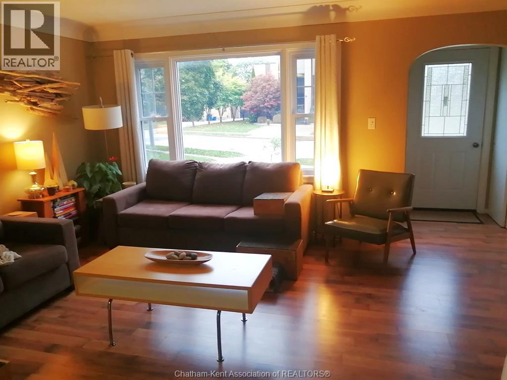 26 Tweedsmuir Avenue East, Chatham, Ontario  N7M 3Z5 - Photo 4 - 25025547
