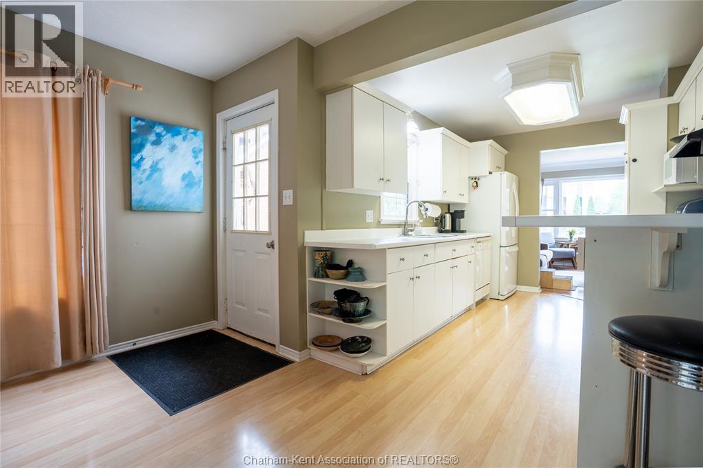 26 Tweedsmuir Avenue East, Chatham, Ontario  N7M 3Z5 - Photo 10 - 25025547