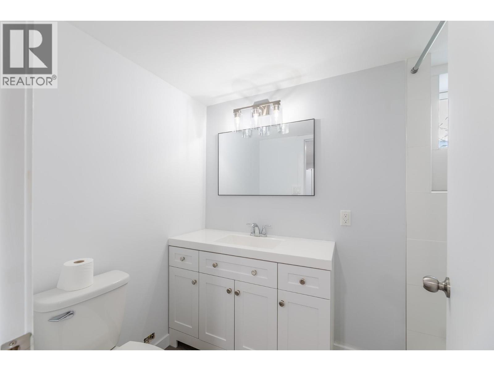 1752 Fairford Drive, Penticton, British Columbia  V2A 6C8 - Photo 25 - 10361497