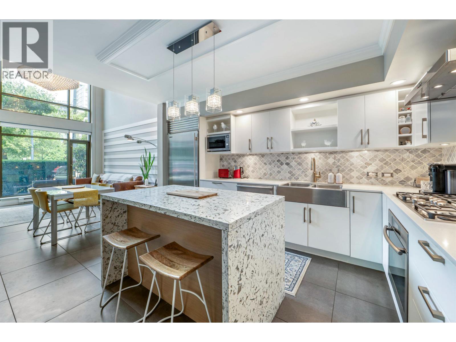 101 1168 RICHARDS STREET, Vancouver, British Columbia