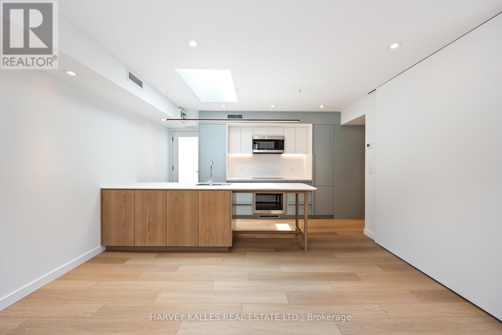 2 - 1730 Avenue Road, Toronto, Ontario  M5M 3Y6 - Photo 16 - C12449249