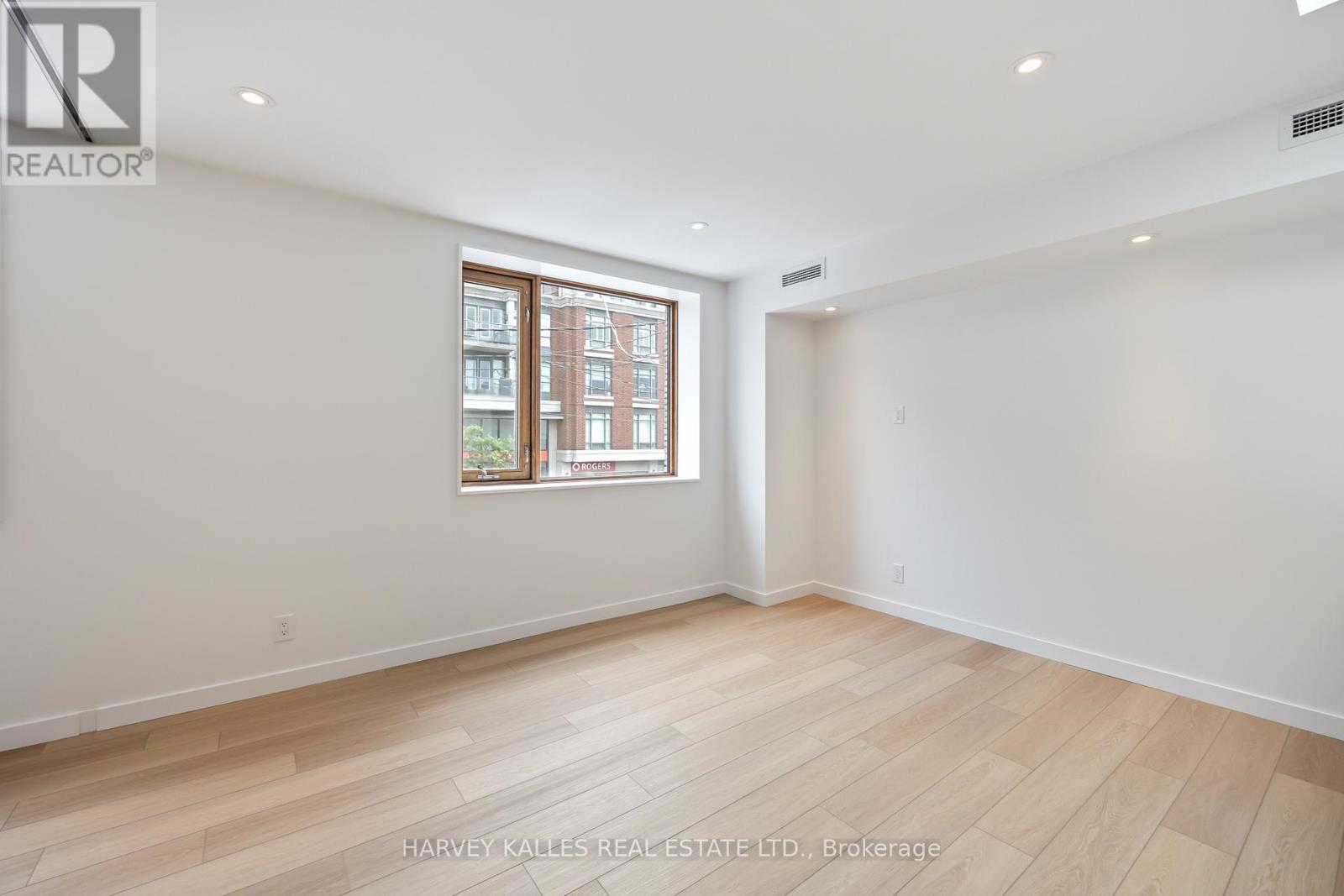 2 - 1730 Avenue Road, Toronto, Ontario  M5M 3Y6 - Photo 13 - C12449249