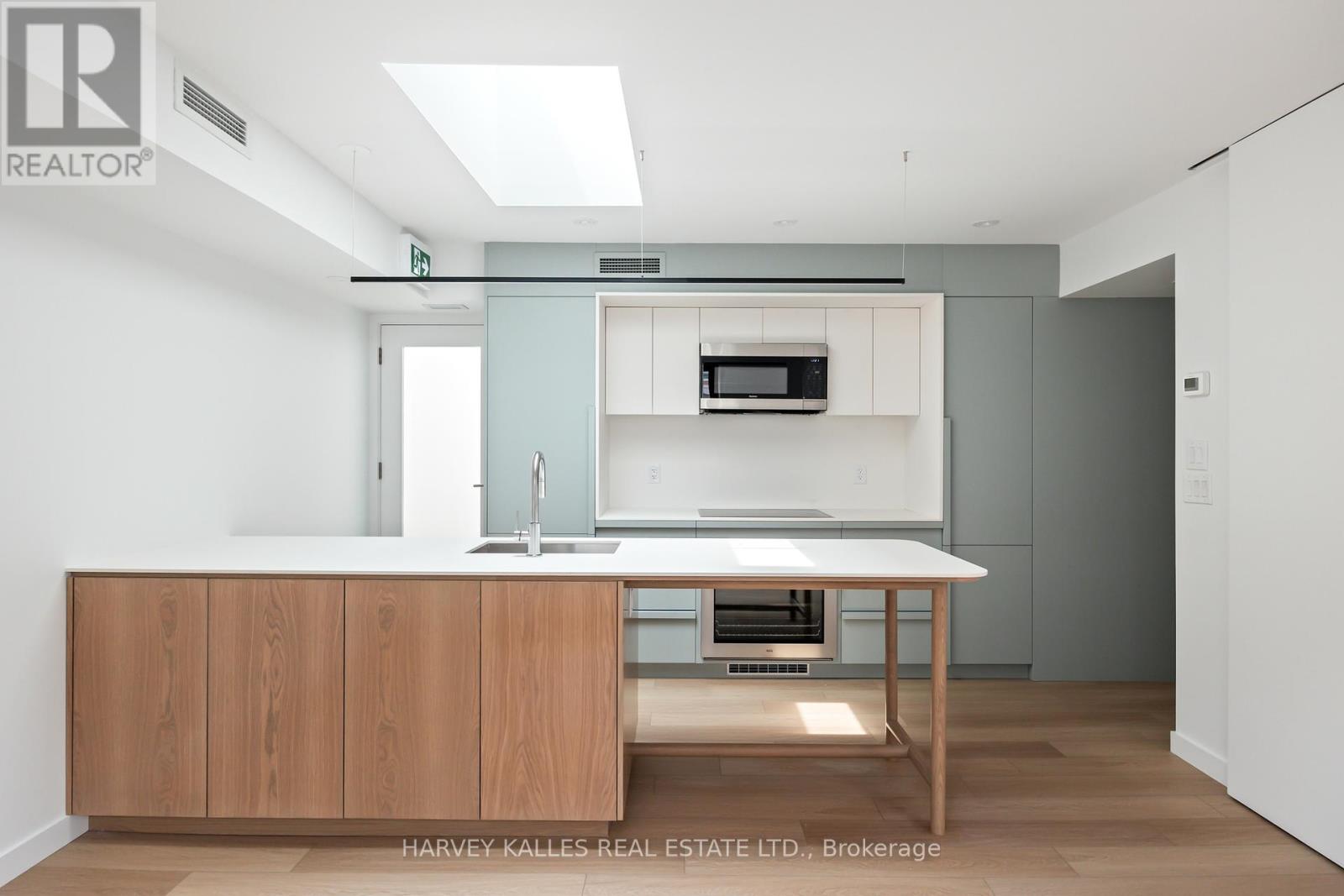 2 - 1730 Avenue Road, Toronto, Ontario  M5M 3Y6 - Photo 21 - C12449249