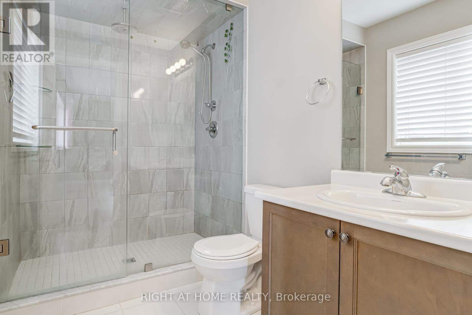 71 Cittadella Boulevard, Hamilton, Ontario  L0R 1P0 - Photo 16 - X12450727