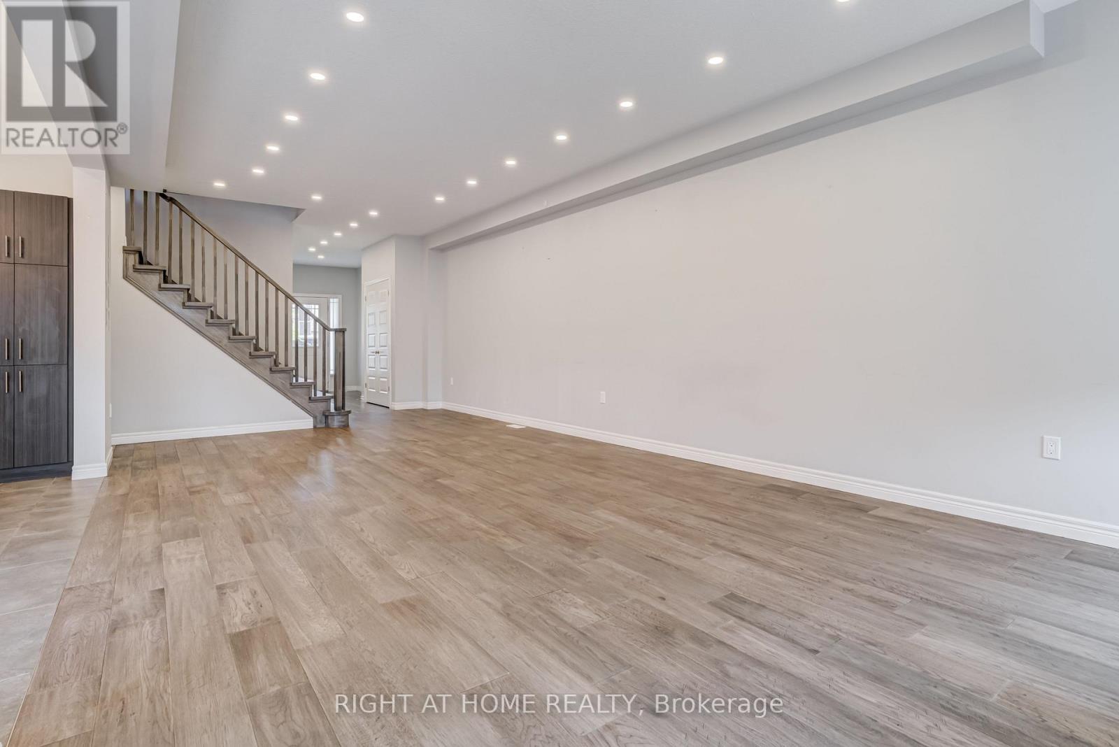 71 Cittadella Boulevard, Hamilton, Ontario  L0R 1P0 - Photo 5 - X12450727