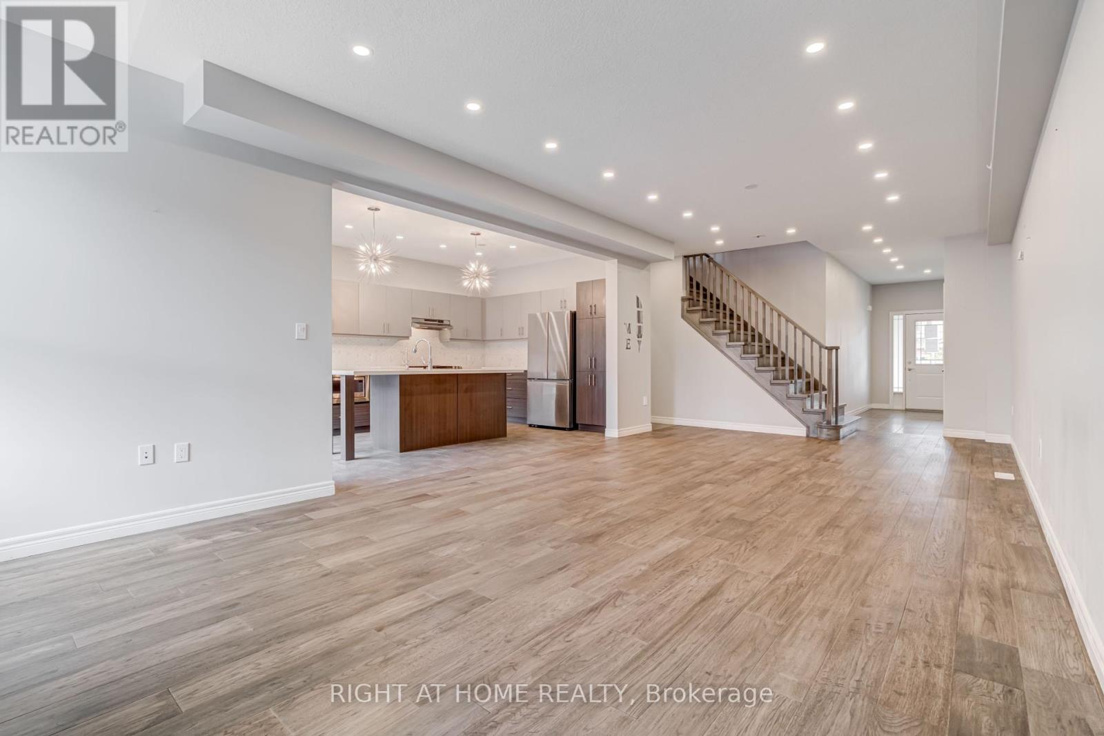 71 Cittadella Boulevard, Hamilton, Ontario  L0R 1P0 - Photo 6 - X12450727