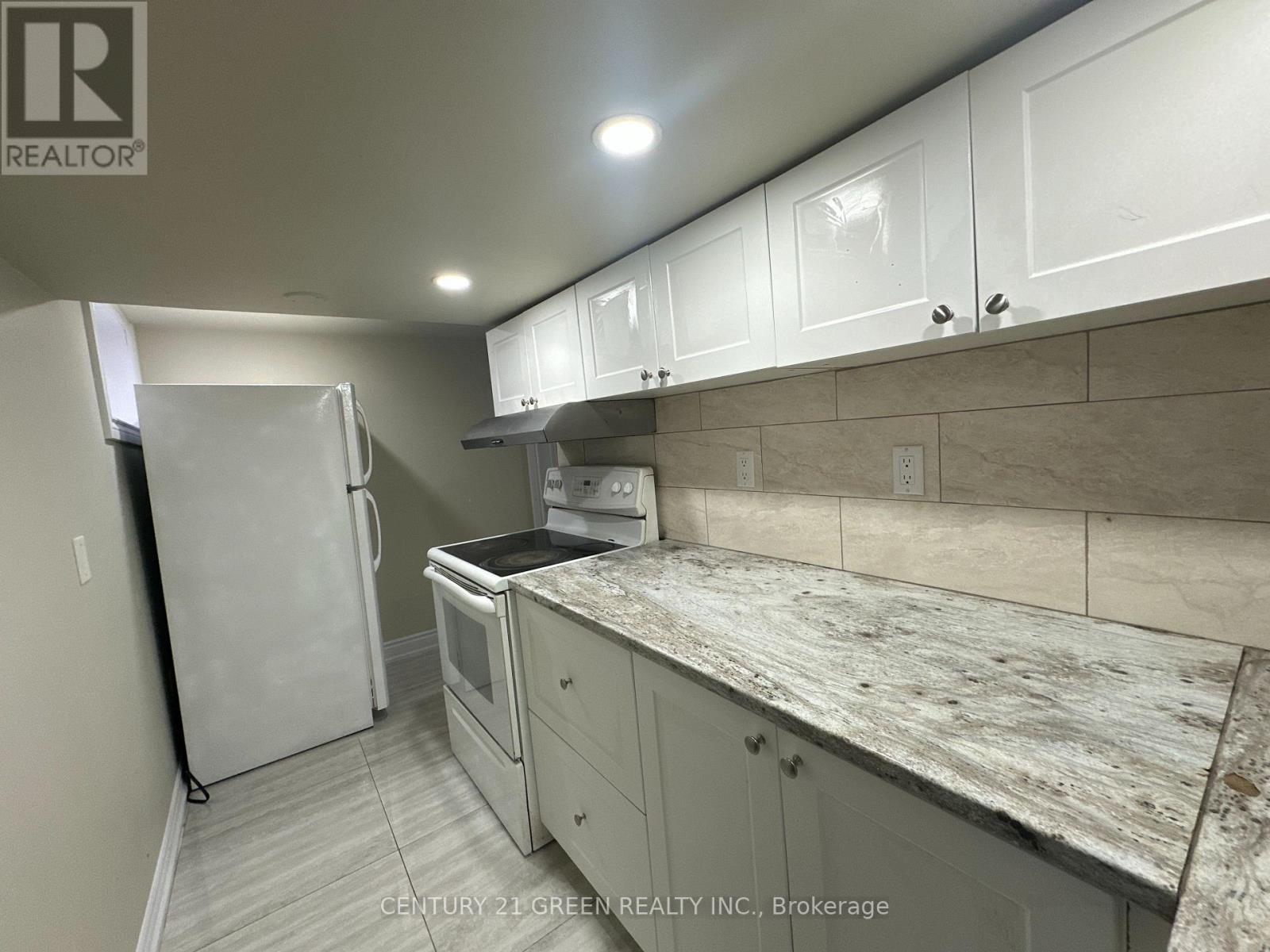 5736 Leonard Avenue, Niagara Falls, Ontario  L2G 4R1 - Photo 37 - X12450731